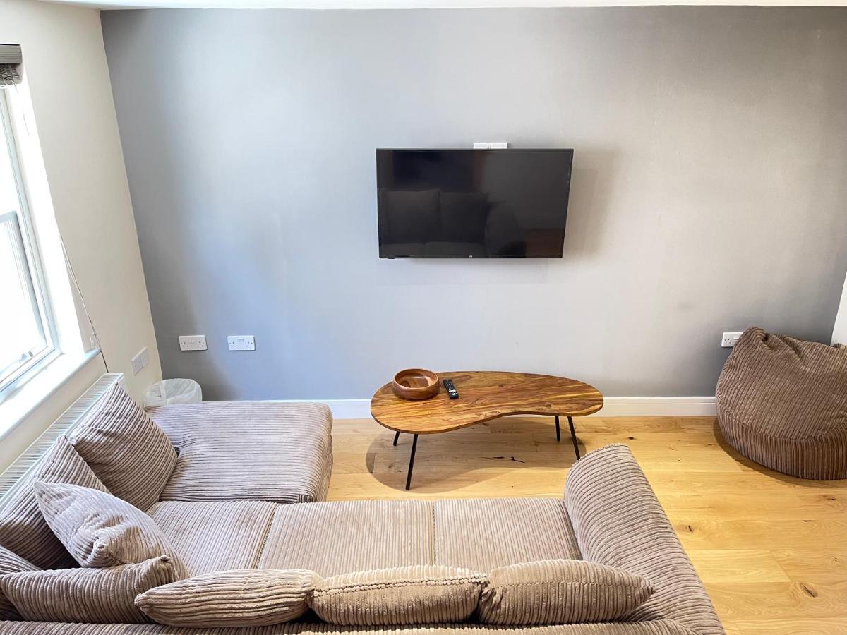 Rosies Retreat Villa เซนต์ไอฟส์ ภายนอก รูปภาพ